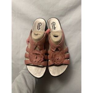 NWOT Clark’s Leather Bendable Sandals Floral Slip On Comforter Rose Pink 8.5